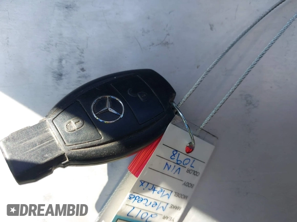 2017 Mercedes-Benz Metris Cargo z VIN WD3PG2EA3H3217098, wystawiony jako IAAI lot #41000078 z przebiegiem 114 579 mil mil oraz . Historia ofert i sprzedaży dostępna na DreamBid. Obrazek 11.