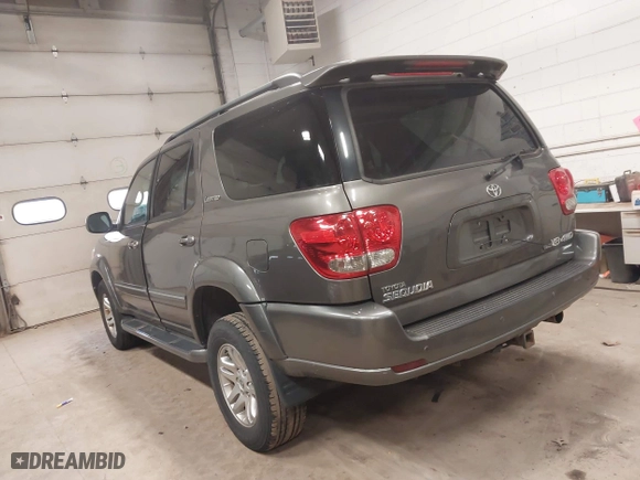 2006 Toyota Sequoia Limited with VIN 5TDBT48A86S271771, listed as a IAAI auction lot 41940143 with 263,155 mi miles. Bid and sale history available at carsss.com. Image 3.