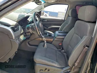 2015 Chevrolet Suburban LS z VIN 1GNSCHKC2FR707277, wystawiony jako Copart lot #59541635 z przebiegiem 198 876 mil mil oraz Szkoda całkowita • Salvage title. Historia ofert i sprzedaży dostępna na DreamBid. Obrazek 7.