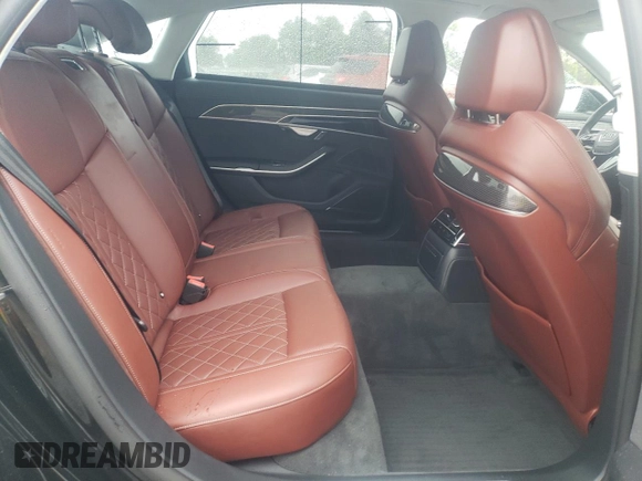 2022 Audi S8 с VIN WAULSAF89NN007255, выставлен на аукционе Copart как лот 57654725 с пробегом 14 904 миль миль и Списание • Salvage title. История ставок и продаж доступна на DreamBid. Изображение 10.