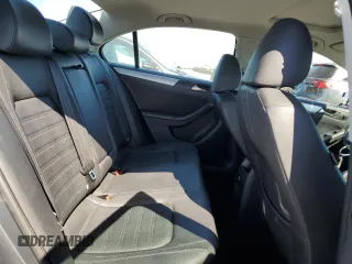 2011 Volkswagen Jetta SEL с VIN 3VWGX7AJXBM320093, выставлен на аукционе Copart как лот 72485144 с пробегом 102 800 миль миль и Списание • Salvage title. История ставок и продаж доступна на DreamBid. Изображение 10.