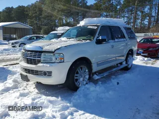 2007 Lincoln Navigator z VIN 5LMFU28527LJ01178, wystawiony jako Copart lot #87275554 z przebiegiem Nie podano mil oraz Czysty tytuł • Clean title. Historia ofert i sprzedaży dostępna na DreamBid. Obrazek 1.