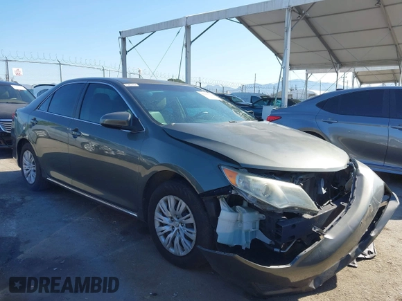 2014 Toyota Camry L with VIN 4T1BF1FK7EU731591, listed as a IAAI auction lot 41917728 with 85,504 mi miles. Bid and sale history available at carsss.com. Image 1.