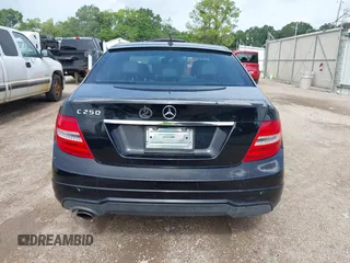 2014 Mercedes-Benz C 250 Sport with VIN WDDGF4HB8EG207833, listed as a IAAI auction lot 42636422 with 90,555 mi miles and . Bid and sale history available at DreamBid. Image 16.