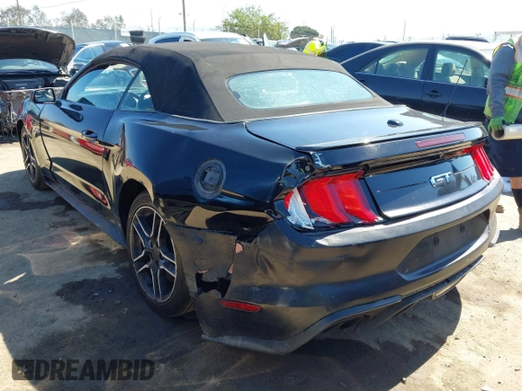 2019 Ford Mustang GT Premium z VIN 1FATP8FF5K5193437, wystawiony jako IAAI lot #42608815 z przebiegiem 67 115 mil mil oraz . Historia ofert i sprzedaży dostępna na DreamBid. Obrazek 3.