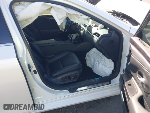 2019 Lexus ES 350 with VIN 58ABZ1B15KU032601, listed as a IAAI auction lot 42334337 with 82,599 mi miles and . Bid and sale history available at DreamBid. Image 5.