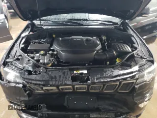 2017 Jeep Grand Cherokee Limited with VIN 1C4RJFBGXHC695261, listed as a Copart auction lot 47649375 with 97,153 mi miles and Salvage Title. Bid and sale history available at carsss.com. Image 11.