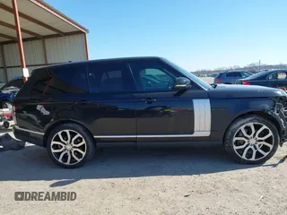 2015 Land Rover Range Rover Supercharged z VIN SALGS2TF2FA213516, wystawiony jako IAAI lot #41353465 z przebiegiem 88 208 mil mil oraz . Historia ofert i sprzedaży dostępna na DreamBid. Obrazek 13.