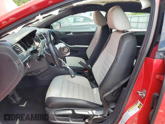 2015 Volkswagen Jetta Sport с VIN 3VWD17AJ9FM416663, выставлен на аукционе Copart как лот 58864685 с пробегом 142 755 миль миль и Списание • Salvage title. История ставок и продаж доступна на DreamBid. Изображение 7.