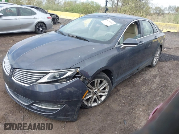 2013 Lincoln MKZ with VIN 3LN6L2JK2DR823639, listed as a IAAI auction lot 42048602 with 68,939 mi miles and . Bid and sale history available at DreamBid. Image 2.