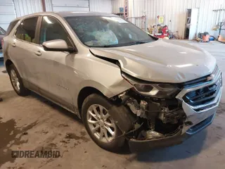2021 Chevrolet Equinox LT with VIN 2GNAXKEV2M6110942, listed as a IAAI auction lot 41310030 with 97,134 mi miles. Bid and sale history available at carsss.com. Image 1.