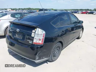 2007 Toyota Prius z VIN JTDKB20U477685610, wystawiony jako IAAI lot #42433569 z przebiegiem 197 598 mil mil oraz . Historia ofert i sprzedaży dostępna na DreamBid. Obrazek 4.