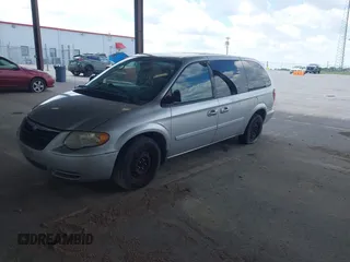 2006 Chrysler Town & Country LX z VIN 2A4GP44R66R793727, wystawiony jako IAAI lot #42234829 z przebiegiem 222 226 mil mil oraz . Historia ofert i sprzedaży dostępna na DreamBid. Obrazek 2.