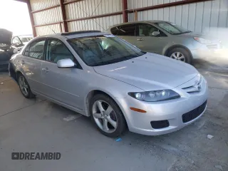 2007 Mazda 6 i Sport VE with VIN 1YVHP84C975M02334, listed as a Copart auction lot 45451684 with 129,732 mi miles and Clean Title. Bid and sale history available at DreamBid. Image 4.
