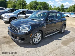 2019 MINI Countryman Cooper S with VIN WMZYT5C52K3G93897, listed as a Copart auction lot 67208684 with 44,563 mi miles and Salvage Title. Bid and sale history available at carsss.com. Image 1.