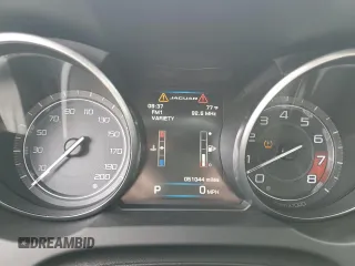 2015 Jaguar F-Type R z VIN SAJWA6DAXFMK15045, wystawiony jako Copart lot #58995495 z przebiegiem 51 044 mil mil oraz Tytuł czysty. Historia ofert i sprzedaży dostępna na DreamBid. Obrazek 9.