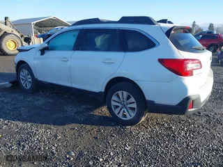 2018 Subaru Outback Premium with VIN 4S4BSAFC6J3325659, listed as a IAAI auction lot 41528086 with 111,428 mi miles. Bid and sale history available at carsss.com. Image 3.