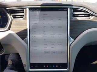 2016 Tesla Model S 90D with VIN 5YJSA1E22GF138236, listed as a IAAI auction lot 42532245 with 72,839 mi miles and . Bid and sale history available at DreamBid. Image 19.