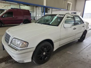 1999 Mercedes-Benz C 230/260/280/320 z VIN WDBHA29G7XA709264, wystawiony jako Copart lot #59676075 z przebiegiem 156 393 mil mil oraz Szkoda całkowita • Salvage title. Historia ofert i sprzedaży dostępna na DreamBid. Obrazek 1.