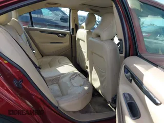 2002 Volvo S60 with VIN YV1RS61R722142705, listed as a IAAI auction lot 41430613 with 248,816 mi miles. Bid and sale history available at carsss.com. Image 8.