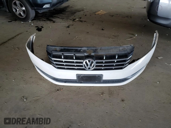2015 Volkswagen Passat SEL Premium with VIN 1VWCV7A38FC073671, listed as a Copart auction lot 66022775 with 64,452 mi miles and Salvage title. Bid and sale history available at DreamBid. Image 12.