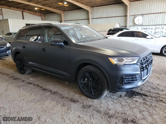 2020 Audi Q7 Premium Plus with VIN WA1LXAF70LD003345, listed as a Copart auction lot 84385454 with 83,341 mi miles and Clean Title. Bid and sale history available at carsss.com. Image 4.