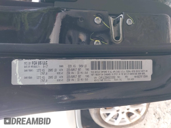 2017 Jeep Cherokee Latitude with VIN 1C4PJLCB9HD219392, listed as a IAAI auction lot 42353046 with 186,500 mi miles and . Bid and sale history available at DreamBid. Image 9.