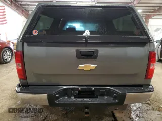 2011 Chevrolet Silverado 1500 LT with VIN 1GCRKSE37BZ329504, listed as a Copart auction lot 52870695 with 197,555 mi miles and Clean Title. Bid and sale history available at DreamBid. Image 6.