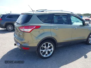 2013 Ford Escape Titanium with VIN 1FMCU0J94DUB06332, listed as a IAAI auction lot 41824742 with 92,633 mi miles. Bid and sale history available at carsss.com. Image 6.