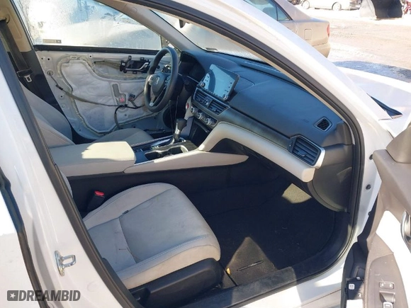 2018 Honda Accord Sedan LX 1.5T with VIN 1HGCV1F13JA174145, listed as a IAAI auction lot 41656523 with 132,664 mi miles. Bid and sale history available at carsss.com. Image 5.