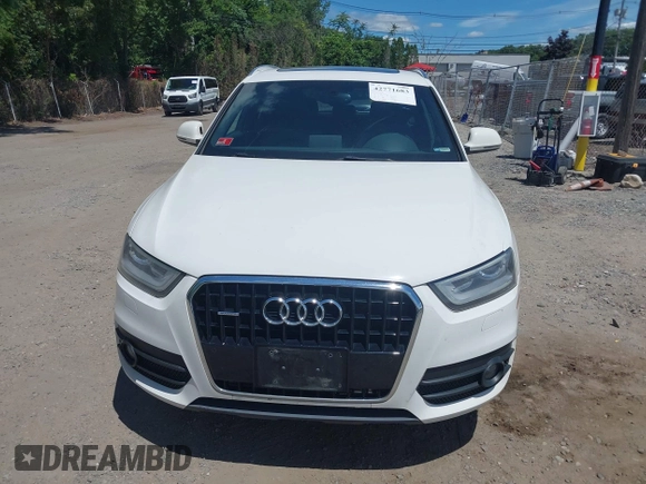 2015 Audi Q3 Premium Plus z VIN WA1EFCFS7FR012210, wystawiony jako IAAI lot #42771683 z przebiegiem 229 799 mil mil oraz . Historia ofert i sprzedaży dostępna na DreamBid. Obrazek 12.