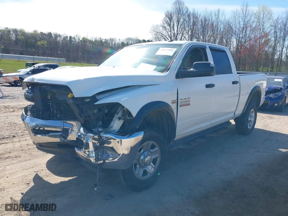 2018 Ram 2500 Tradesman with VIN 3C6UR5CJ1JG336382, listed as a IAAI auction lot 39077896 with 118,111 mi miles. Bid and sale history available at carsss.com. Image 18.