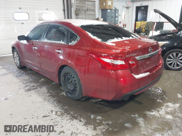 2016 Nissan Altima 2.5 S with VIN 1N4AL3AP7GN385617, listed as a IAAI auction lot 41317018 with 112,238 mi miles. Bid and sale history available at carsss.com. Image 3.