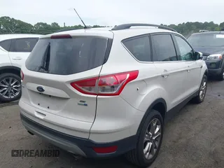 2014 Ford Escape SE с VIN 1FMCU9G9XEUD60270, выставлен на аукционе IAAI как лот 42431296 с пробегом 83 159 миль миль и . История ставок и продаж доступна на DreamBid. Изображение 4.