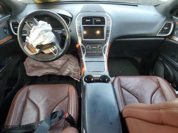2019 Lincoln Nautilus Reserve with VIN 2LMPJ8L95KBL10912, listed as a Copart auction lot 77166924 with 0 mi miles and Non Repairable. Bid and sale history available at carsss.com. Image 8.