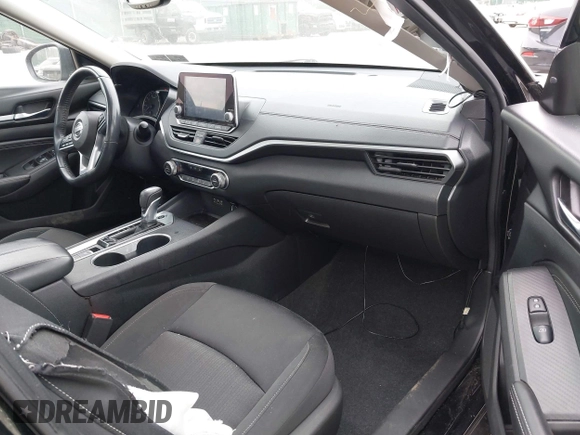 2019 Nissan Altima SV with VIN 1N4BL4DV6KC143538, listed as a IAAI auction lot 42082493 with 150,470 mi miles and . Bid and sale history available at DreamBid. Image 5.
