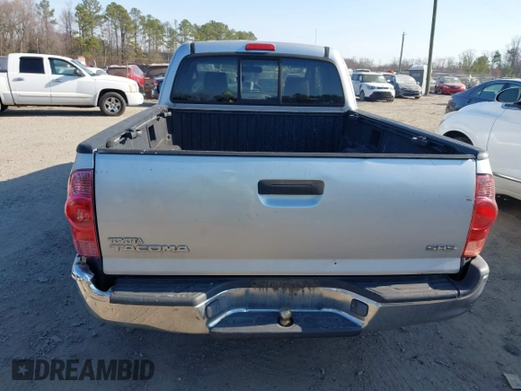 2006 Toyota Tacoma z VIN 5TETX22N26Z178272, wystawiony jako IAAI lot #41785344 z przebiegiem 414 561 mil mil oraz . Historia ofert i sprzedaży dostępna na DreamBid. Obrazek 16.