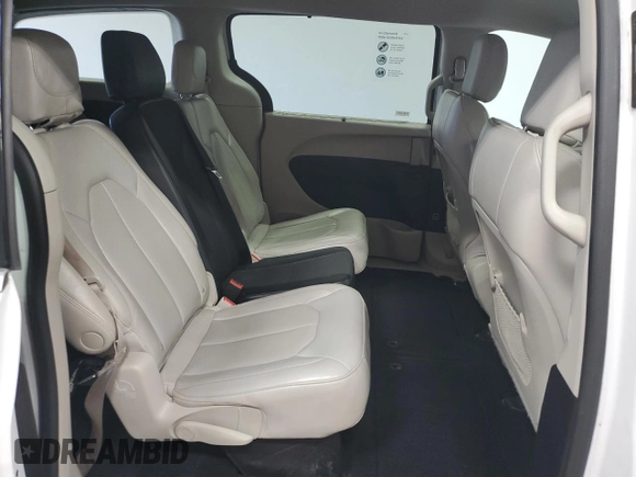 2021 Chrysler Voyager LXi with VIN 2C4RC1DG3MR545911, listed as a Copart auction lot 55113795 with 83,624 mi miles and Clean Title. Bid and sale history available at DreamBid. Image 11.