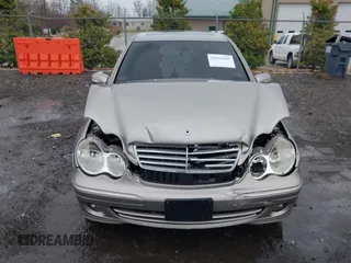 2007 Mercedes-Benz C 280 Luxury with VIN WDBRF92H27F882209, listed as a IAAI auction lot 41834105 with 174,656 mi miles and . Bid and sale history available at DreamBid. Image 6.