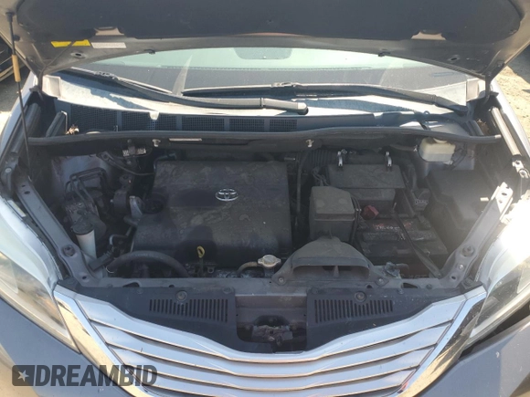2015 Toyota Sienna Limited с VIN 5TDDK3DC7FS104041, выставлен на аукционе Copart как лот 62410335 с пробегом 112 755 миль миль и Списание • Salvage title. История ставок и продаж доступна на DreamBid. Изображение 12.