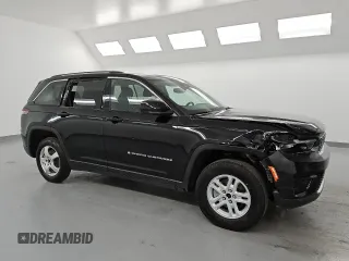 2023 Jeep Grand Cherokee Laredo with VIN 1C4RJHAG4PC625637, listed as a Copart auction lot 59211075 with 55,045 mi miles and Clean title. Bid and sale history available at DreamBid. Image 4.