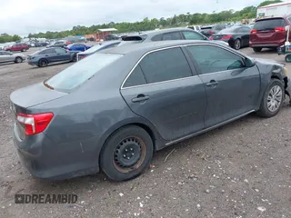 2012 Toyota Camry L with VIN 4T1BF1FK9CU047543, listed as a IAAI auction lot 41985053 with 222,363 mi miles. Bid and sale history available at carsss.com. Image 4.