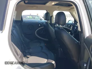 2015 MINI Countryman with VIN WMWZB3C55FWR43773, listed as a IAAI auction lot 42510137 with 150,764 mi miles and . Bid and sale history available at DreamBid. Image 8.