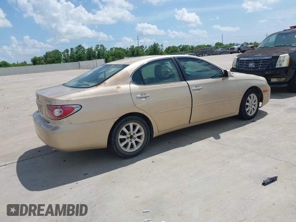 2002 Lexus ES 300 with VIN JTHBF30G025016838, listed as a IAAI auction lot 42741435 with 250,187 mi miles and . Bid and sale history available at DreamBid. Image 4.