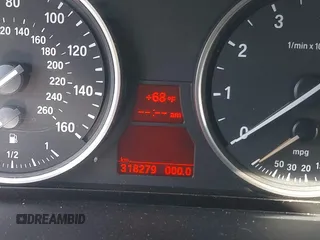 2010 BMW 5 Series 528i with VIN WBANU5C51AC125956, listed as a IAAI auction lot 41845322 with 318,279 mi miles and . Bid and sale history available at carsss.com. Image 15.