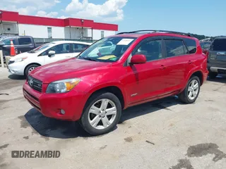 2007 Toyota RAV4 Sport с VIN JTMBK32V476024774, выставлен на аукционе IAAI как лот 42648957 с пробегом 231 545 миль миль и . История ставок и продаж доступна на DreamBid. Изображение 18.