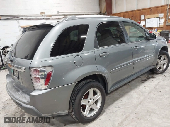 2006 Chevrolet Equinox LT with VIN 2CNDL63F166081372, listed as a IAAI auction lot 41647193 with 82,078 mi miles. Bid and sale history available at carsss.com. Image 4.