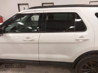 2017 Ford Explorer XLT z VIN 1FM5K8D83HGA30672, wystawiony jako IAAI lot #42209007 z przebiegiem 82 988 mil mil oraz . Historia ofert i sprzedaży dostępna na DreamBid. Obrazek 14.