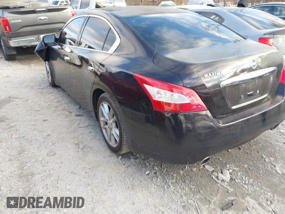 2011 Nissan Maxima SV z VIN 1N4AA5AP3BC845491, wystawiony jako IAAI lot #41262141 z przebiegiem Nie podano mil oraz . Historia ofert i sprzedaży dostępna na DreamBid. Obrazek 3.