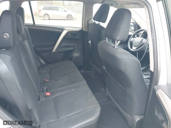 2015 Toyota RAV4 LE with VIN 2T3BFREV0FW407207, listed as a IAAI auction lot 42013048 with 212,301 mi miles. Bid and sale history available at carsss.com. Image 8.